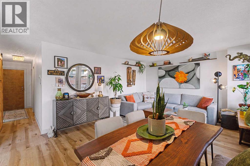 Single Family House for Sale in    Avenue SW Beltline Calgary 