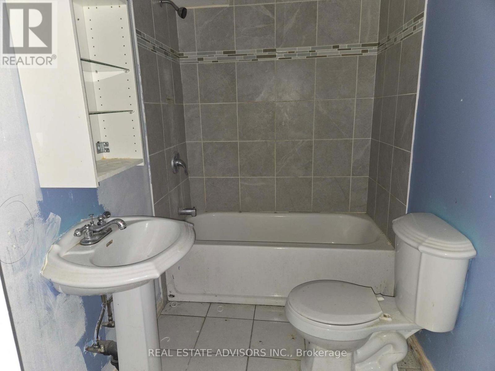238 BRAYMORE BOULEVARD - 22
