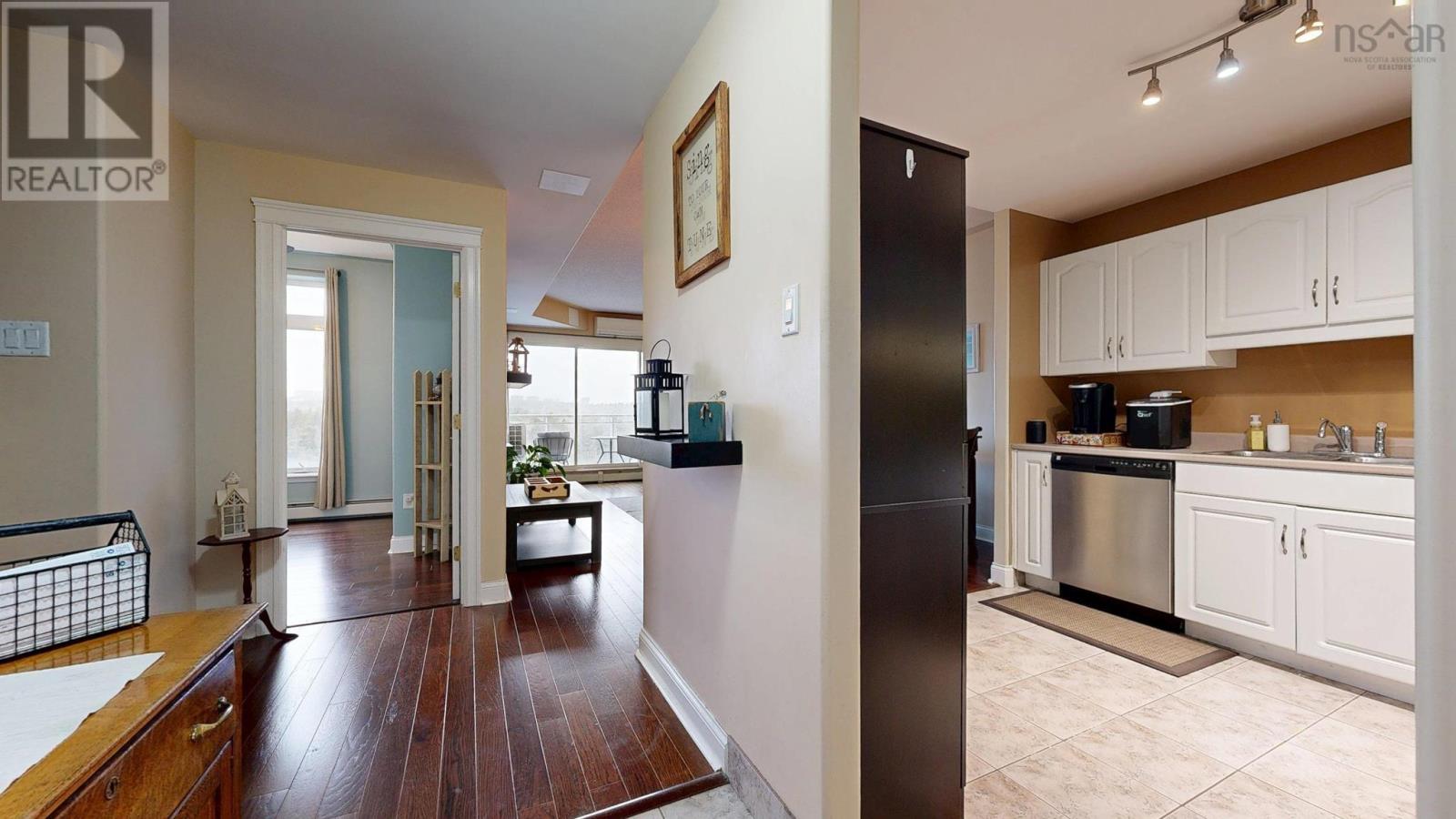 Property 7 of 45 of 607 202 Walter Havill Drive