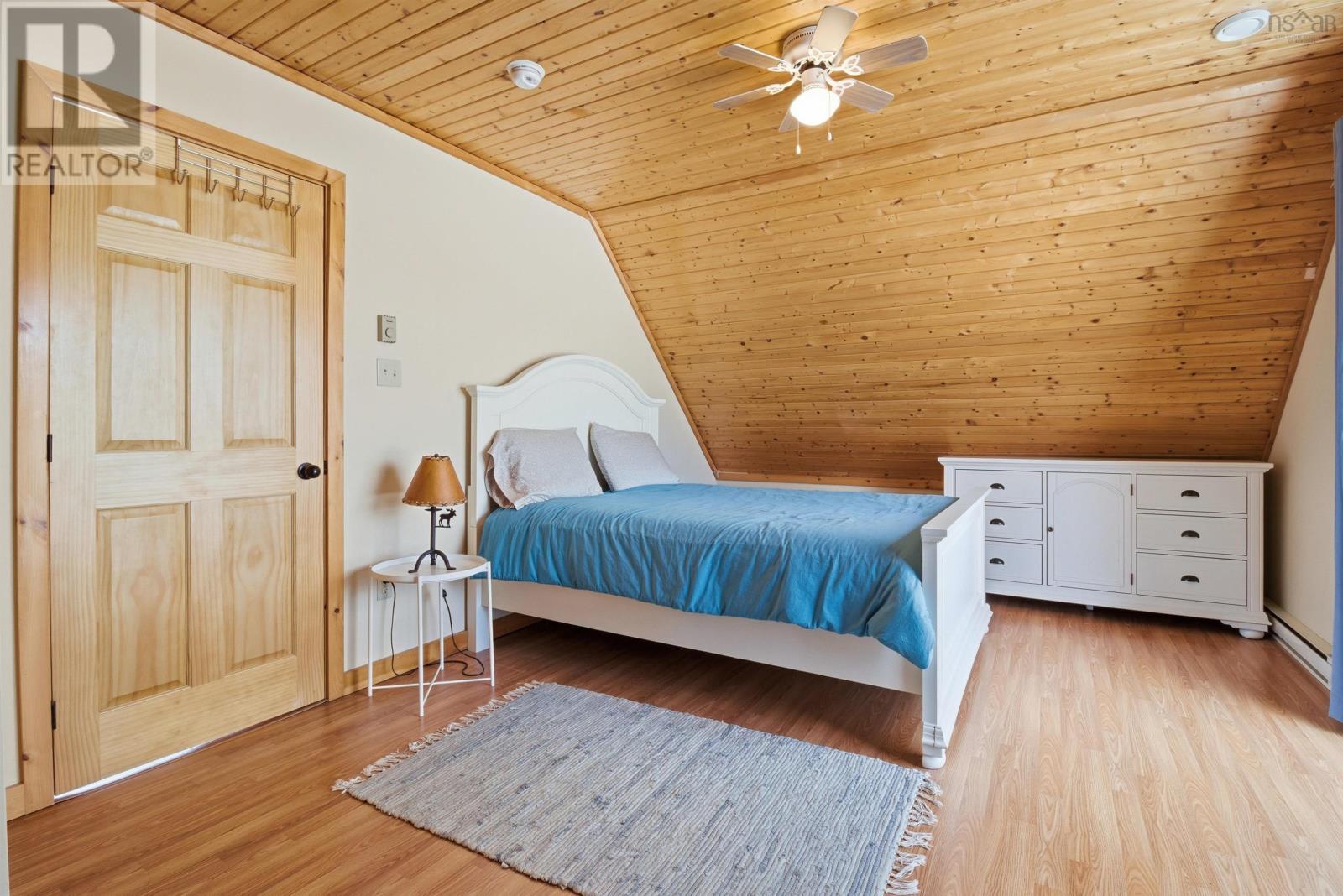 Property 26 of 50 of 59 2 Sunshine Lane