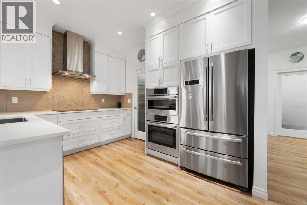 Single Family House for Sale in  Evansglen Circle NW Evanston Calgary 