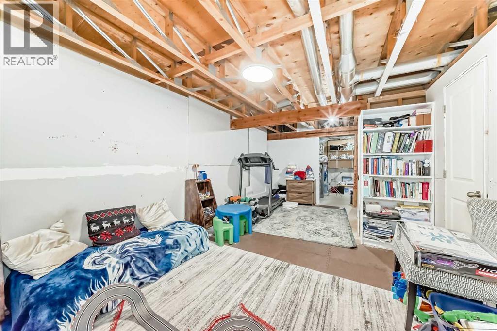 Single Family House for Sale in  Woodfern Road SW Woodbine Calgary 