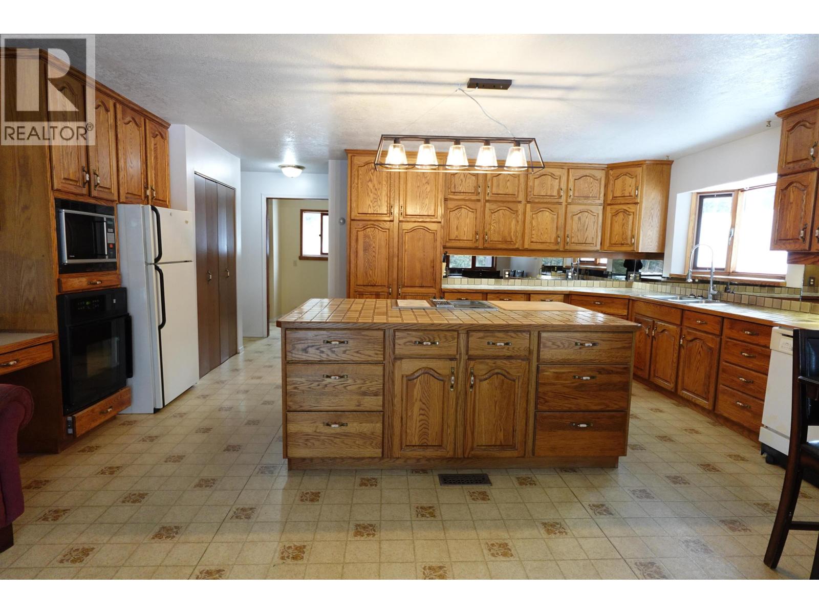 624 TIBBLES ROAD, Quesnel