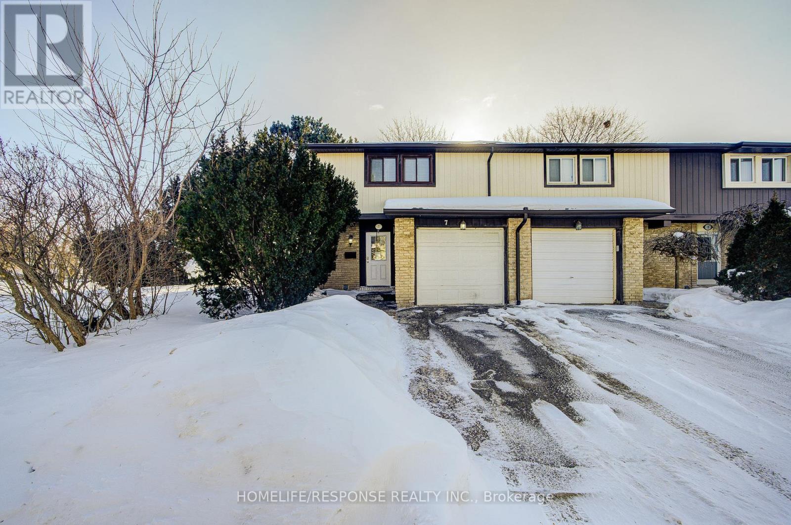 #7 93 HANSEN ROAD N - 1