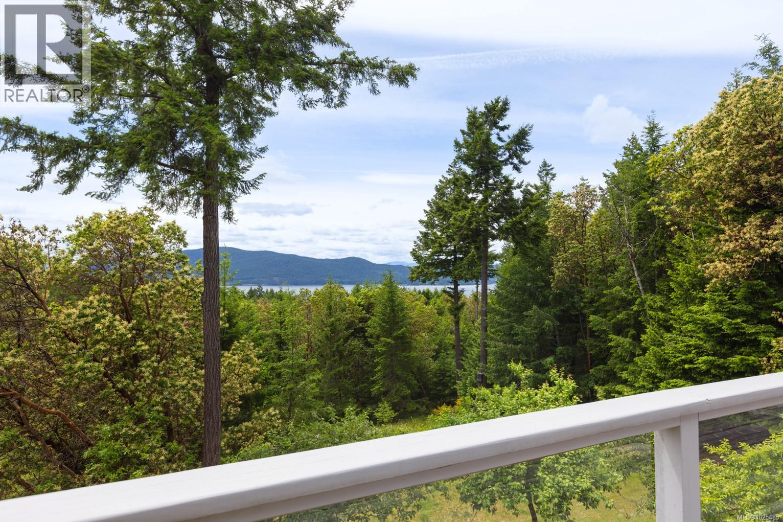  103 Murrelet Place, Salt Spring