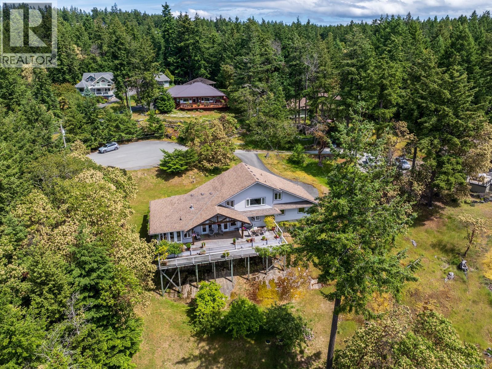  103 Murrelet Place, Salt Spring