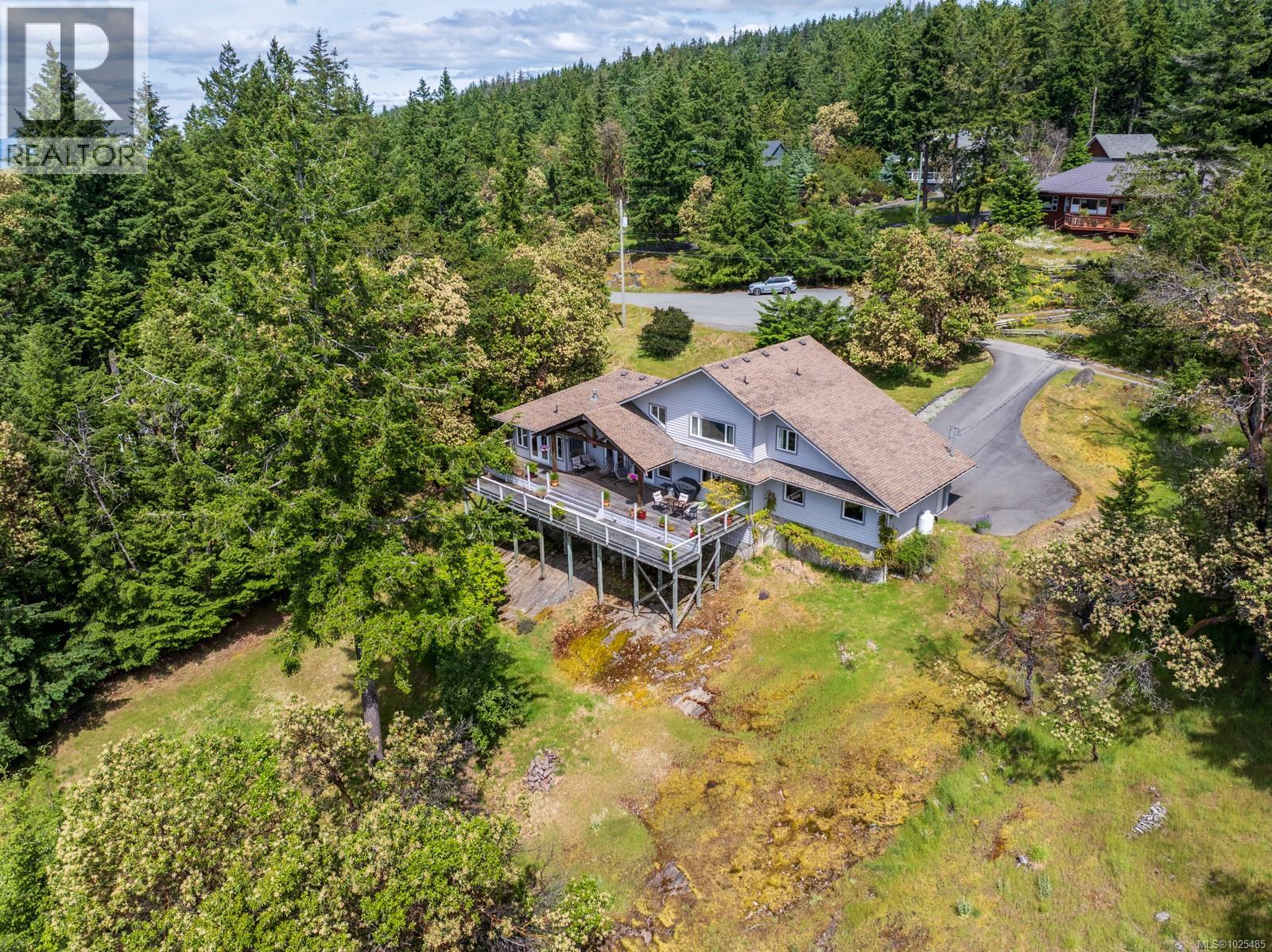  103 Murrelet Place, Salt Spring