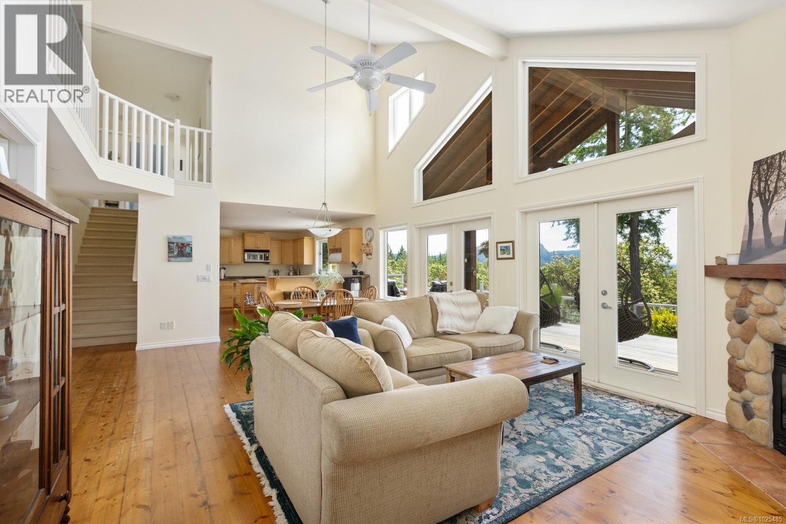  103 Murrelet Place, Salt Spring