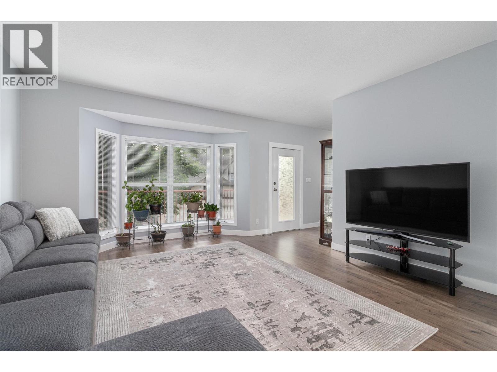 #13-401 Browne Road, Vernon