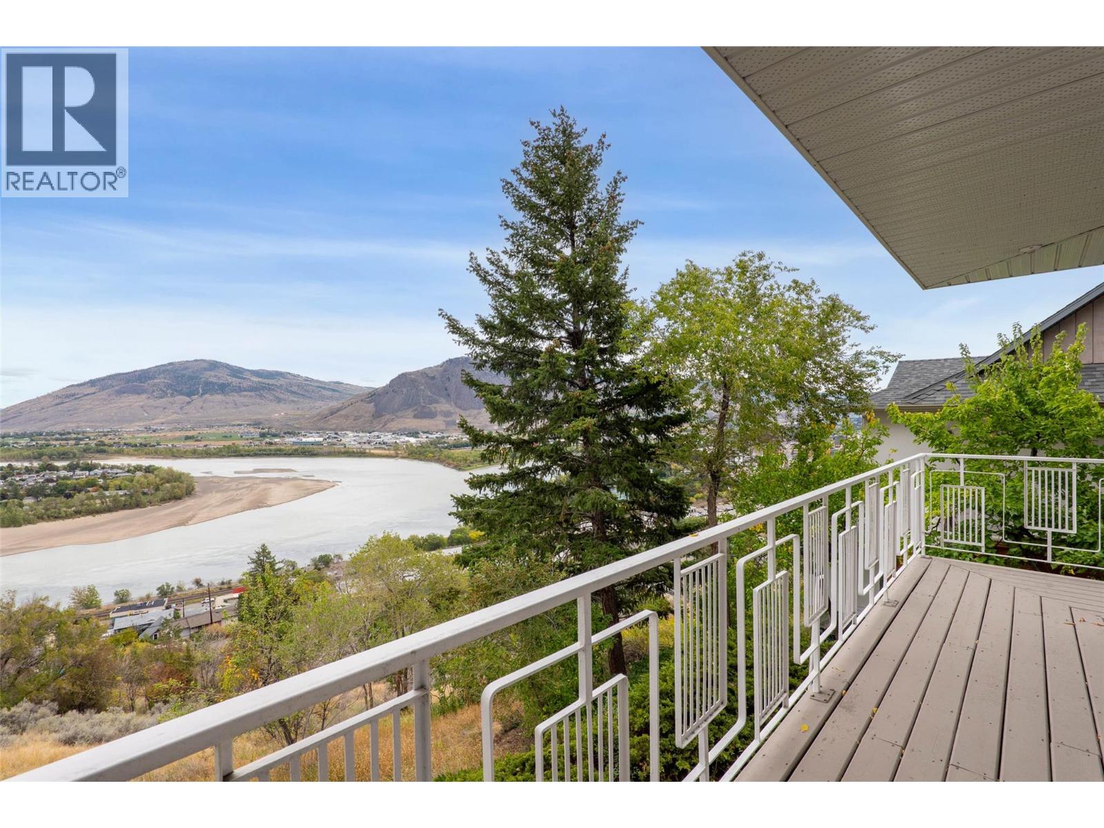 402 Strathcona Terrace, Kamloops