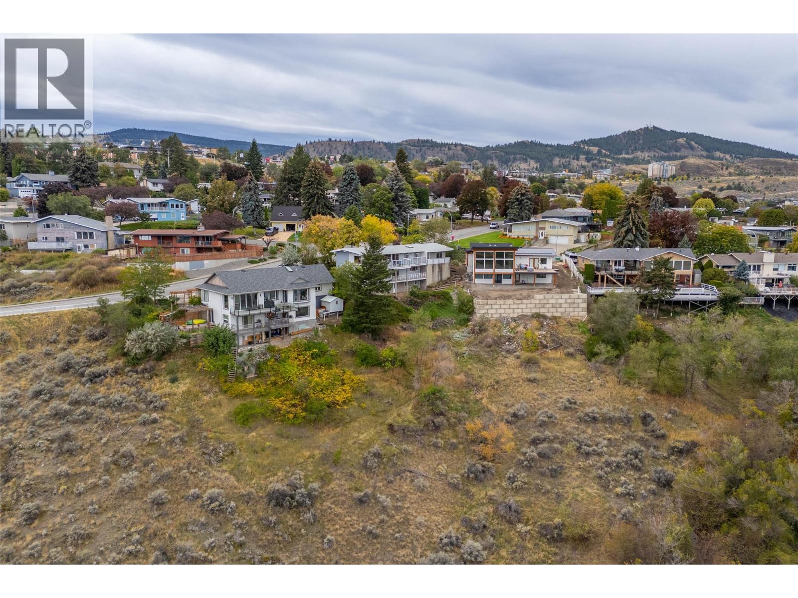 402 Strathcona Terrace, Kamloops