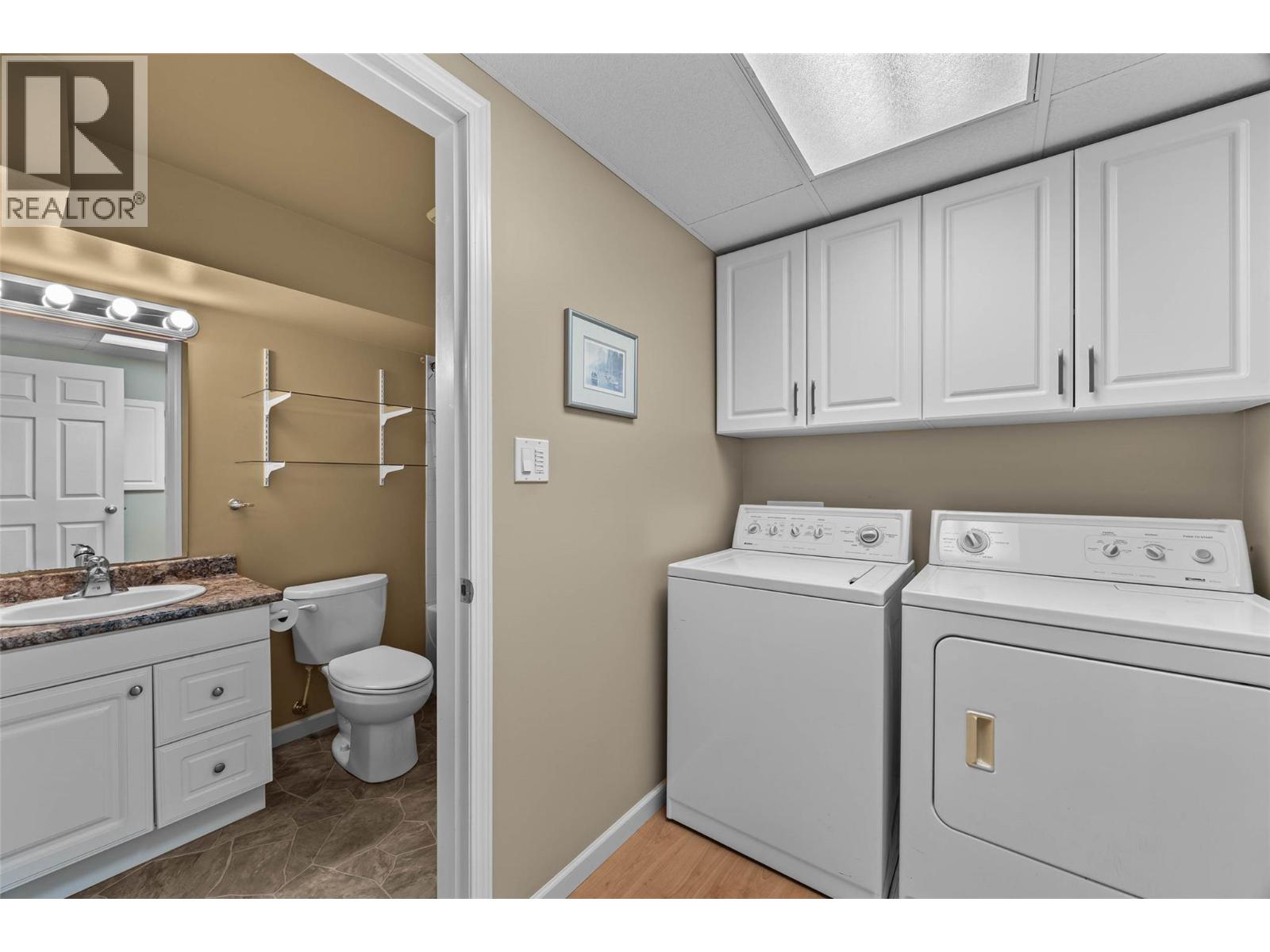 402 Strathcona Terrace, Kamloops