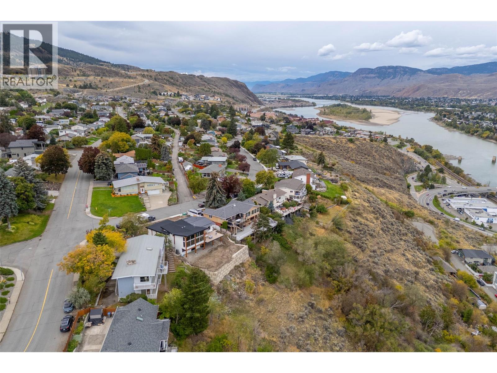 402 Strathcona Terrace, Kamloops
