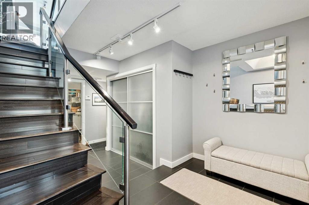 Single Family House for Sale in    Street NW Varsity Calgary 