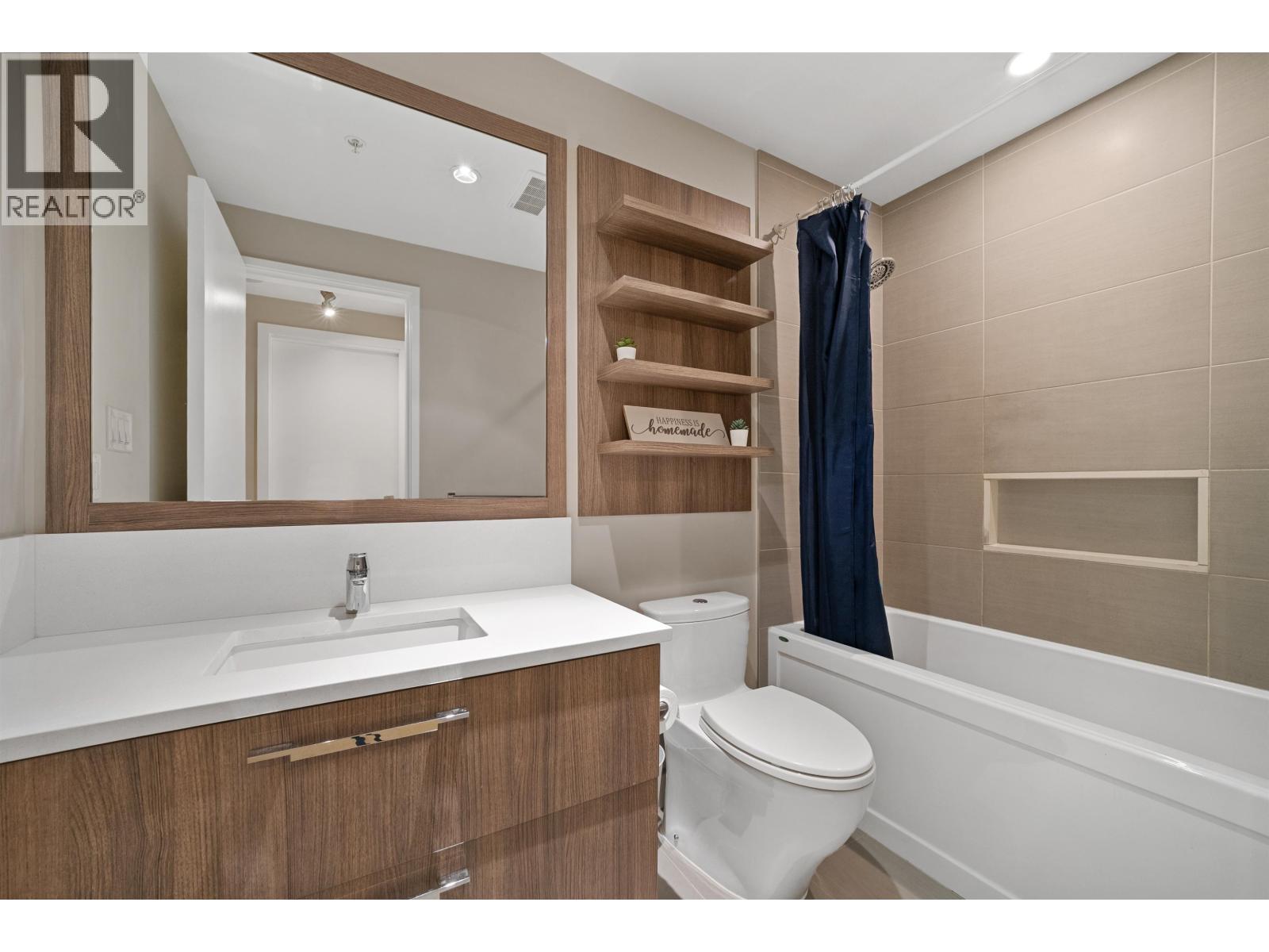 106 958 RIDGEWAY AVENUE, Coquitlam