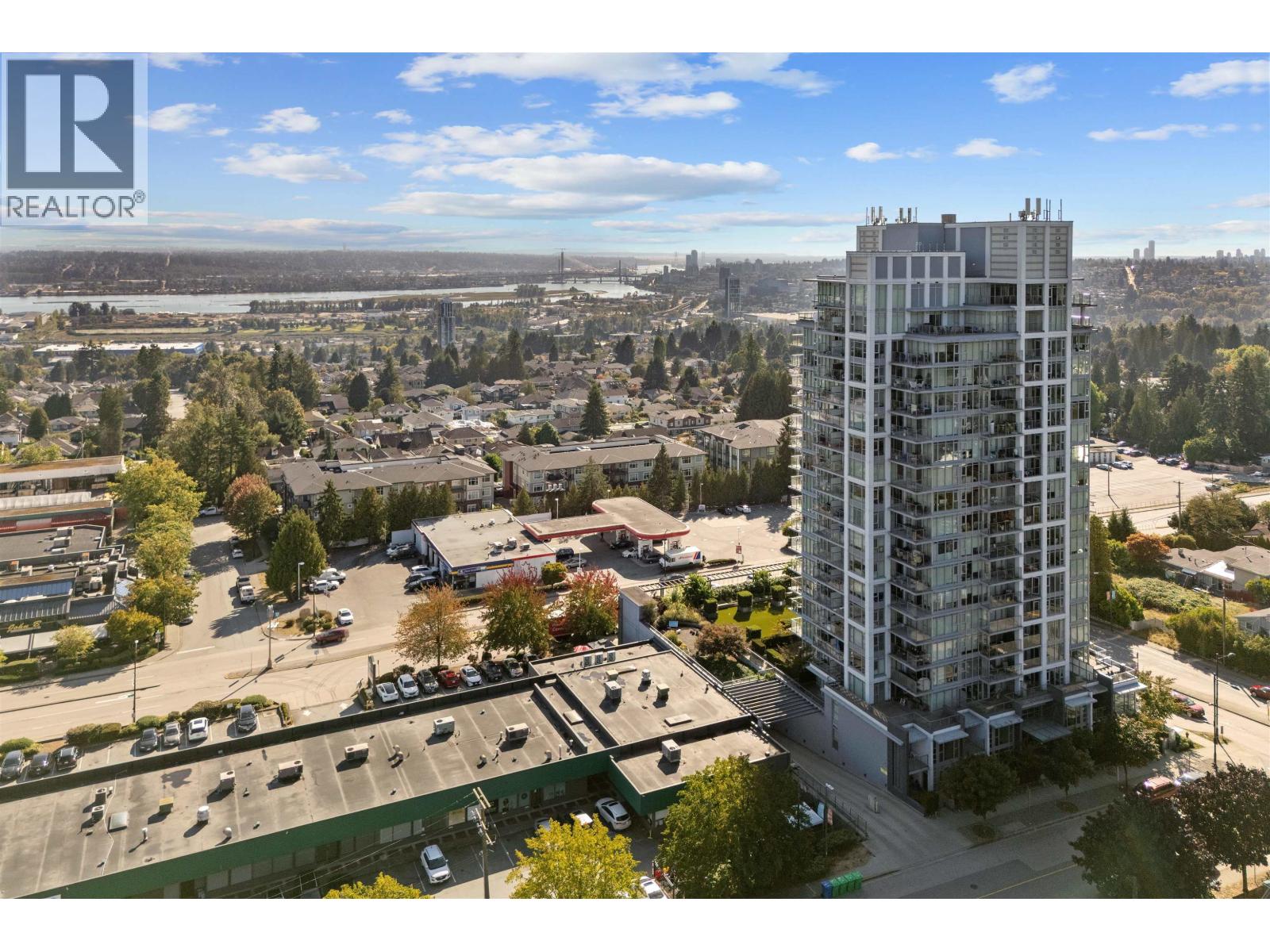 106 958 RIDGEWAY AVENUE, Coquitlam