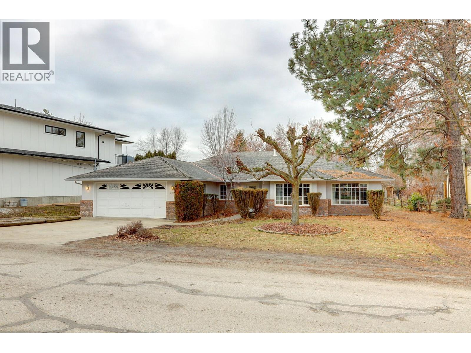 8208 Tebo Drive, Coldstream