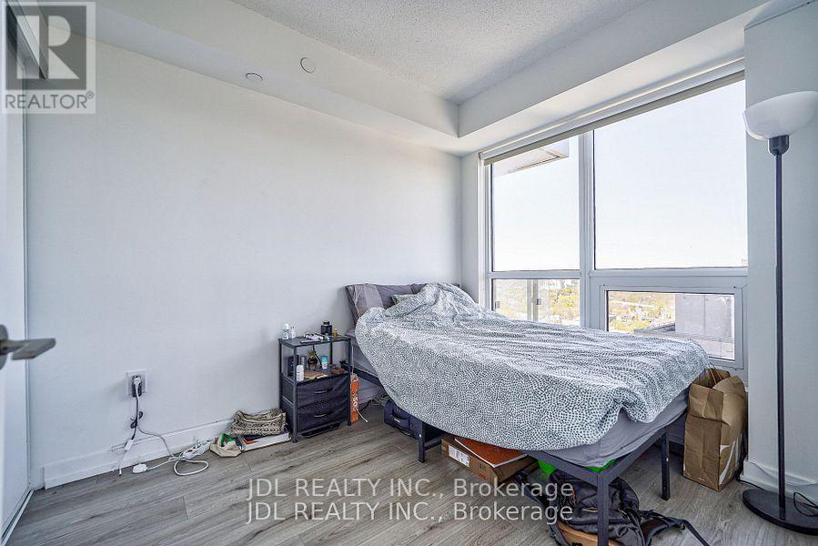 #1608 395 BLOOR STREET E - 16