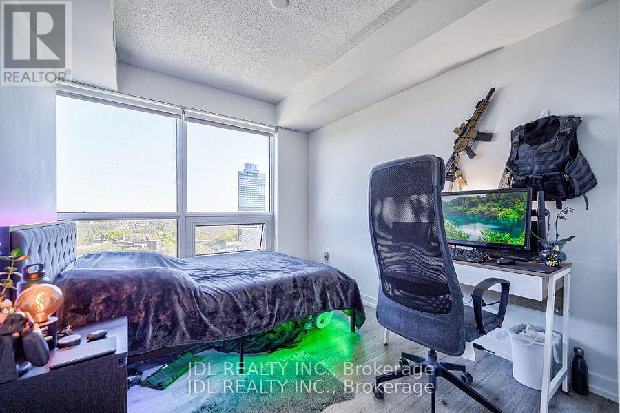 #1608 395 BLOOR STREET E - 21