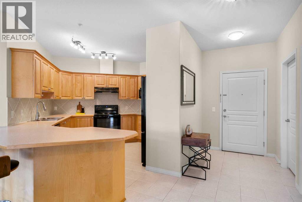 Single Family House for Sale in #  Lake Fraser Green SE Lake Bonavista Calgary 