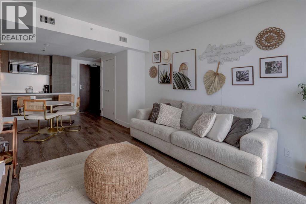 Single Family House for Sale in    Street SE Beltline Calgary 