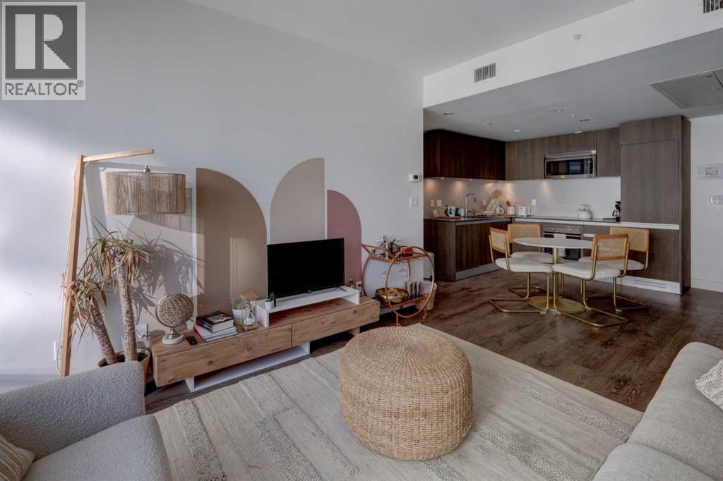 Single Family House for Sale in    Street SE Beltline Calgary 