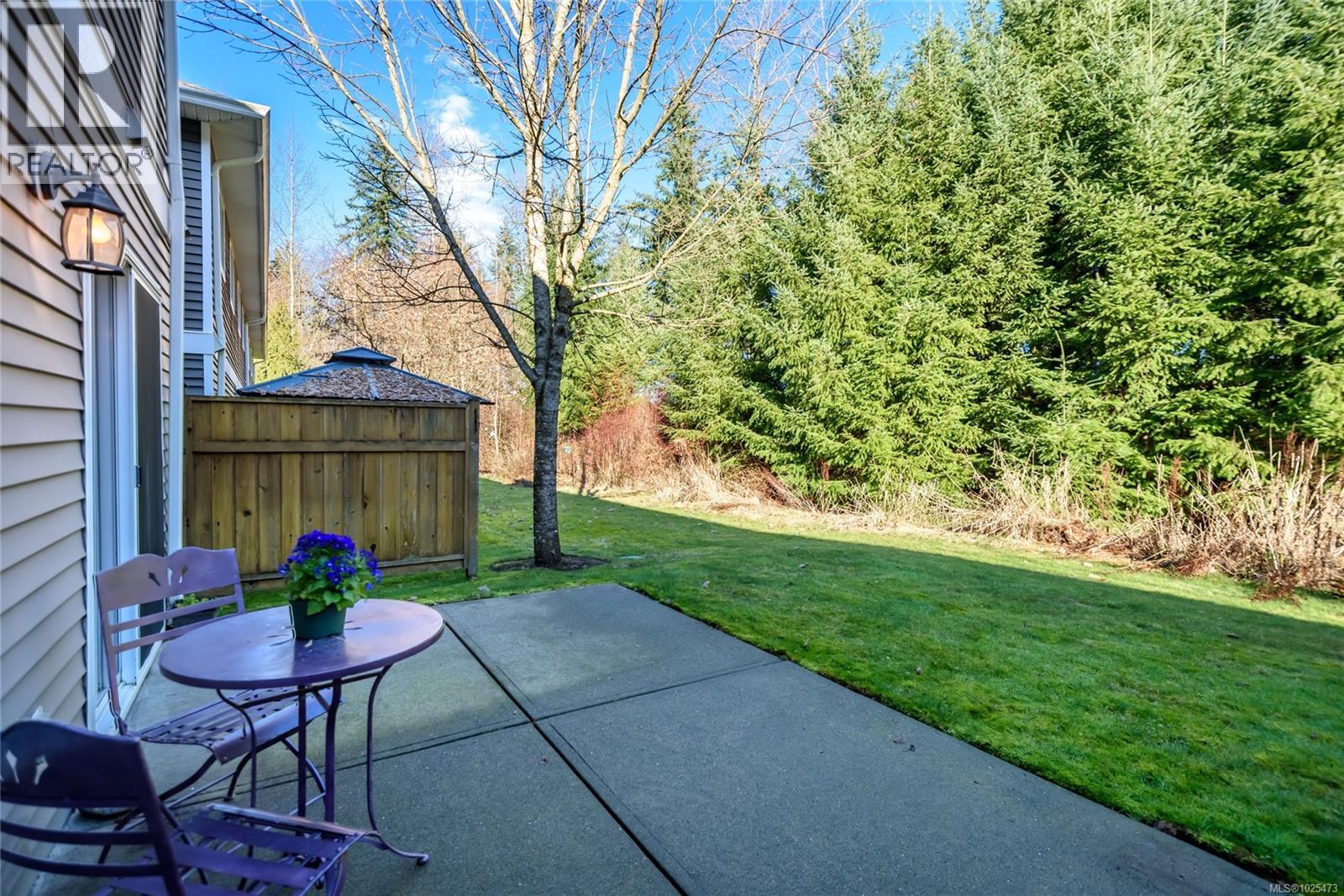 15 3400 Coniston Cres, Cumberland