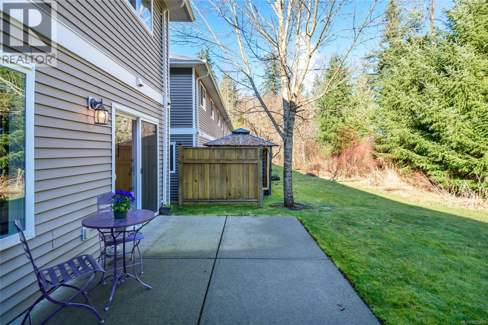 15 3400 Coniston Cres, Cumberland