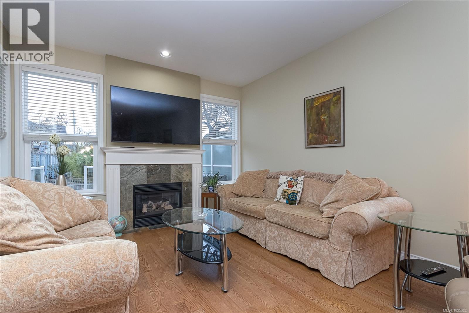  132 Clarence Street, Victoria