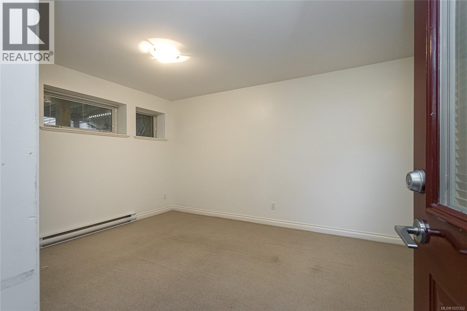  132 Clarence Street, Victoria