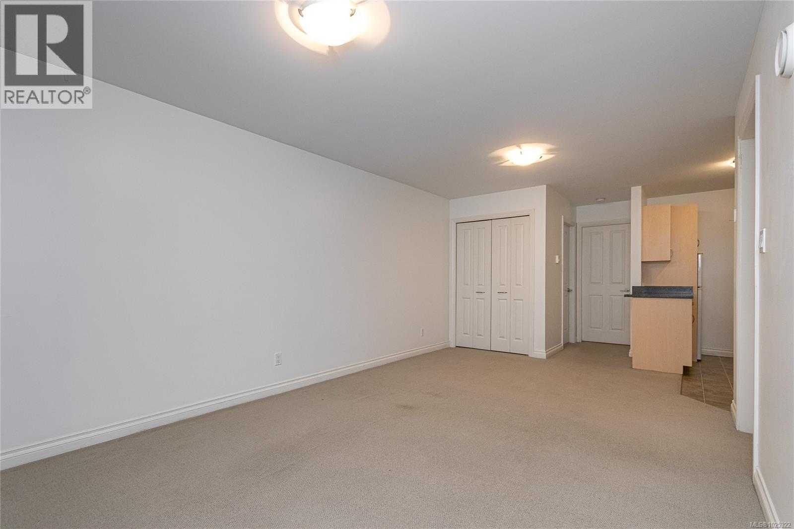  132 Clarence Street, Victoria