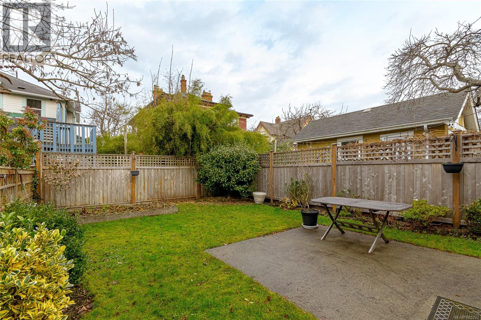  132 Clarence Street, Victoria