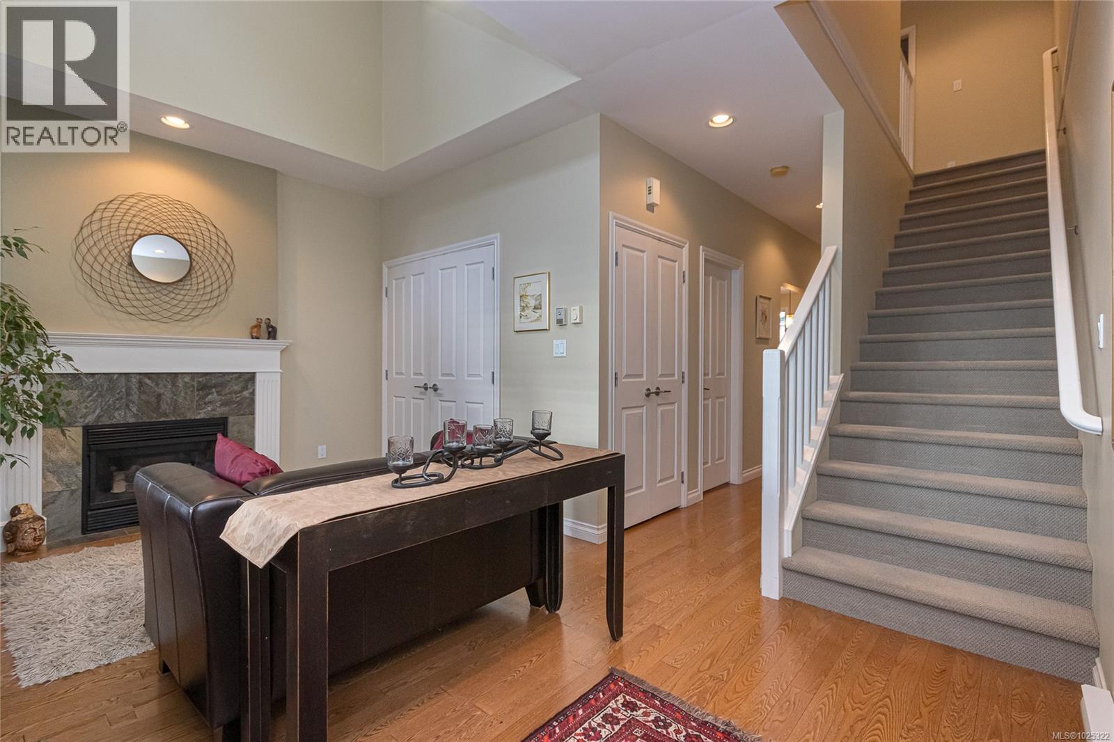  132 Clarence Street, Victoria