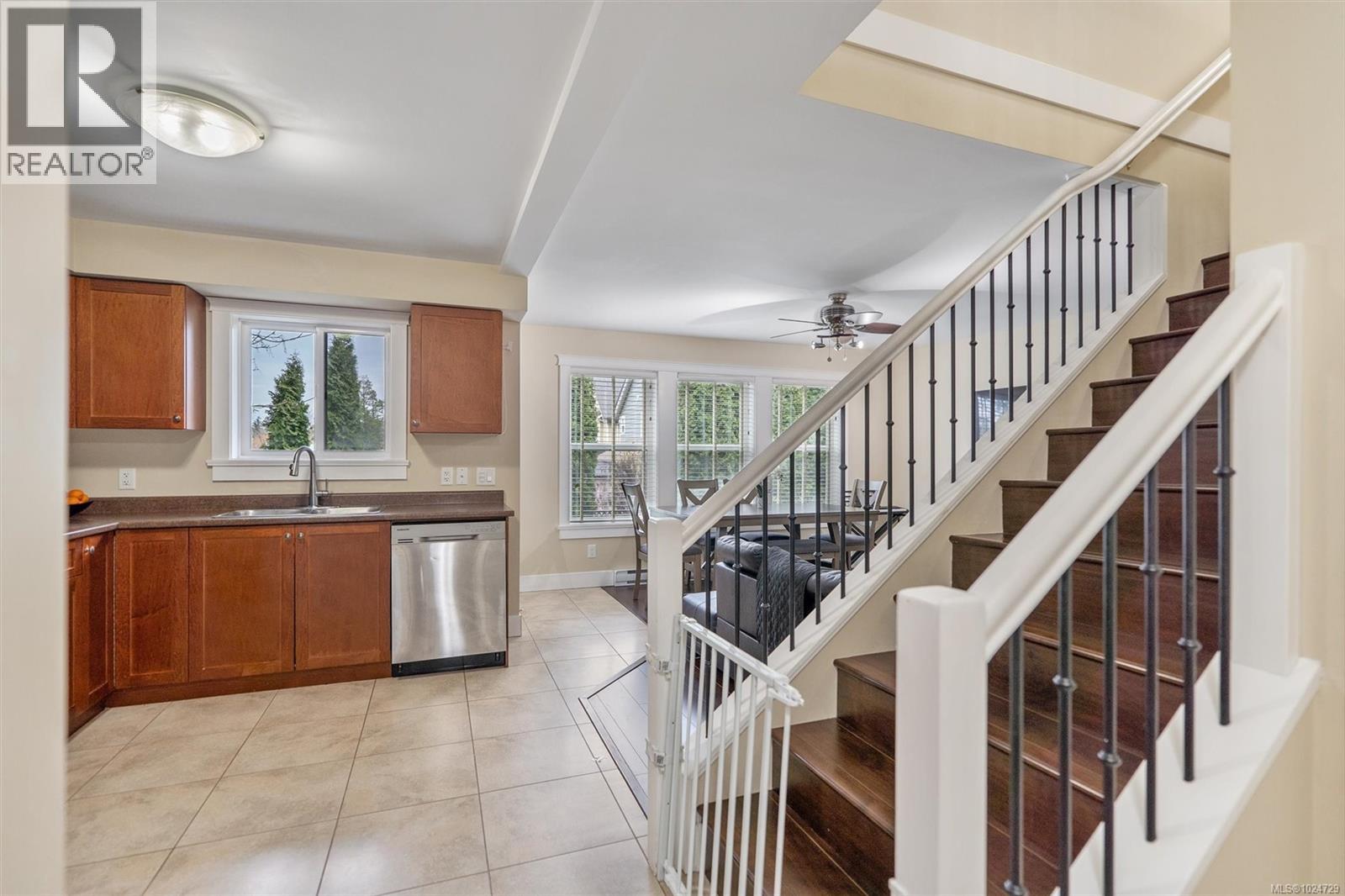 #209 954 WALFRED RD - 8