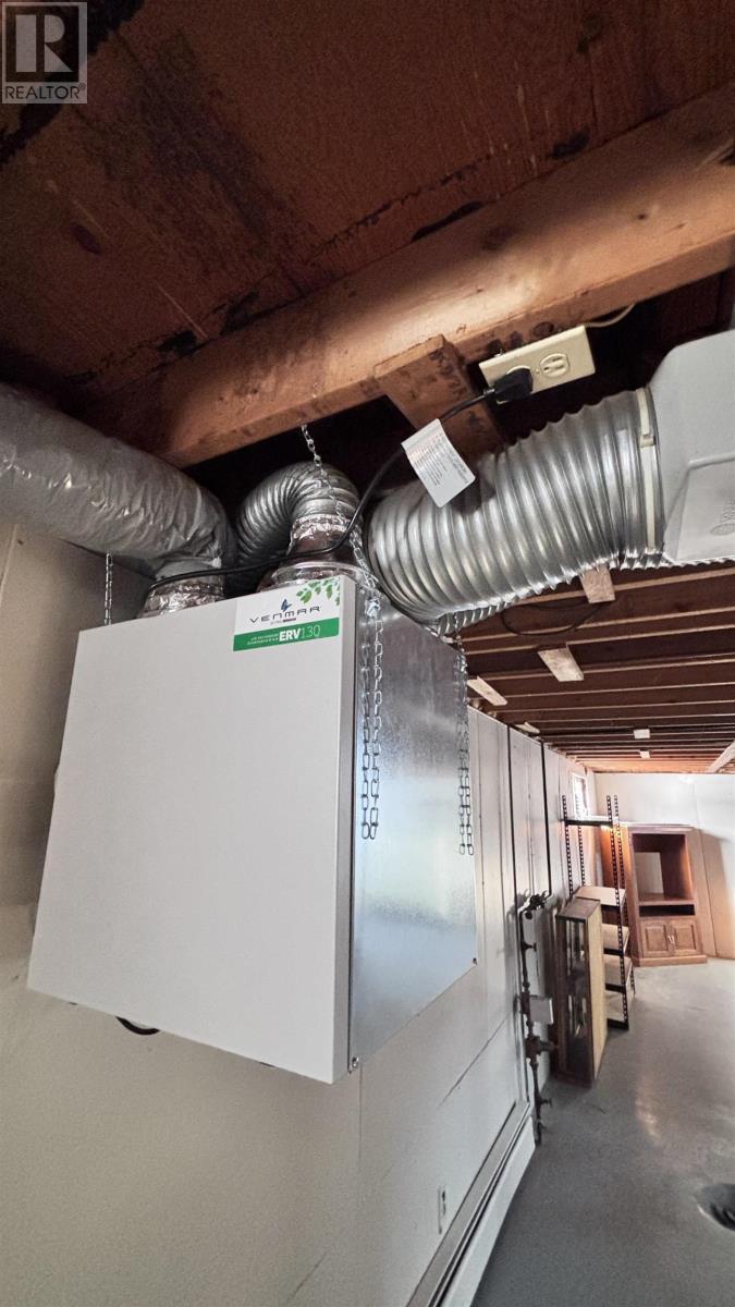 Property 28 of 38 of 130 PASSCHENDAELE Avenue