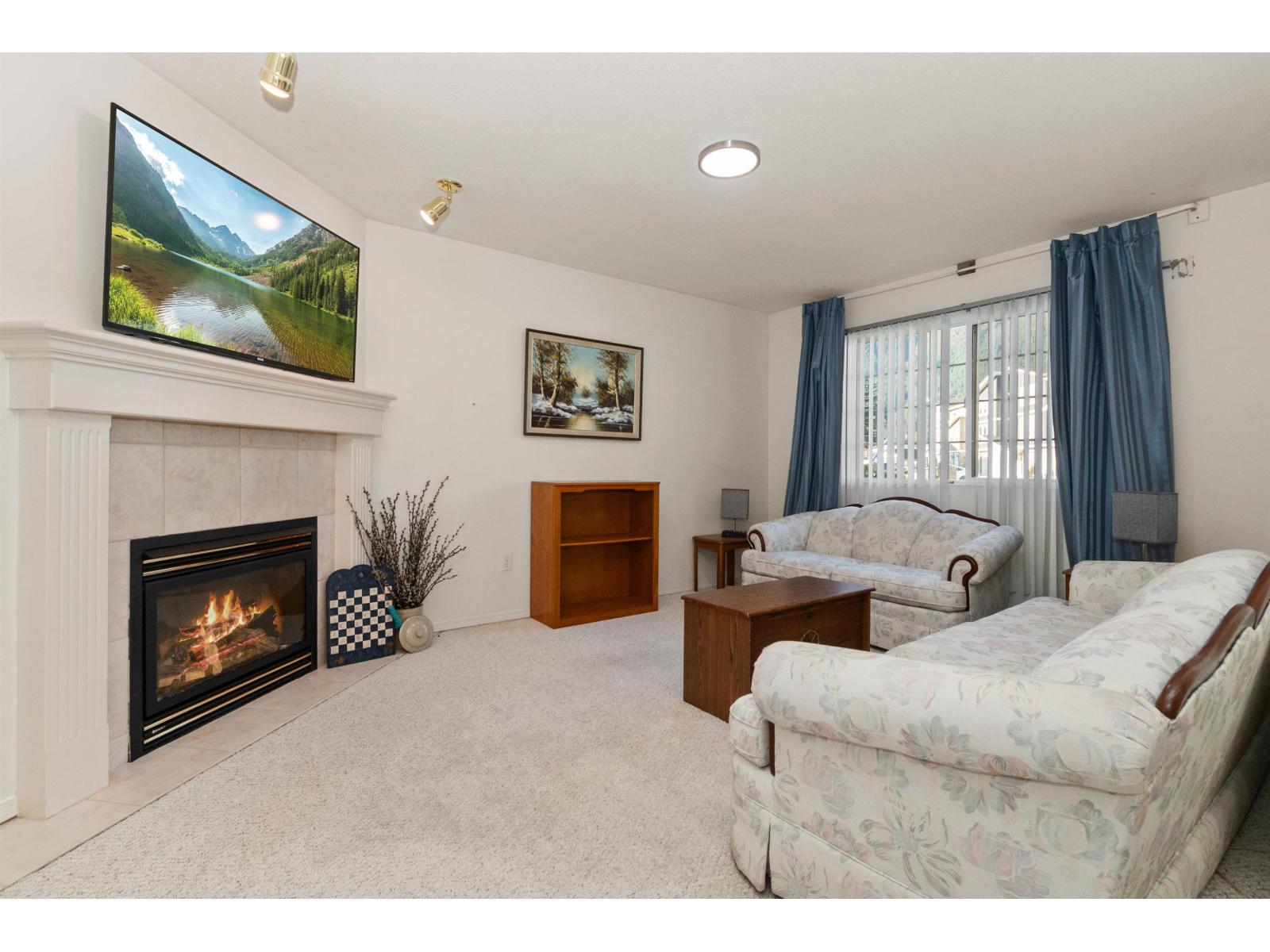 480 COQUIHALLA Street - main photo