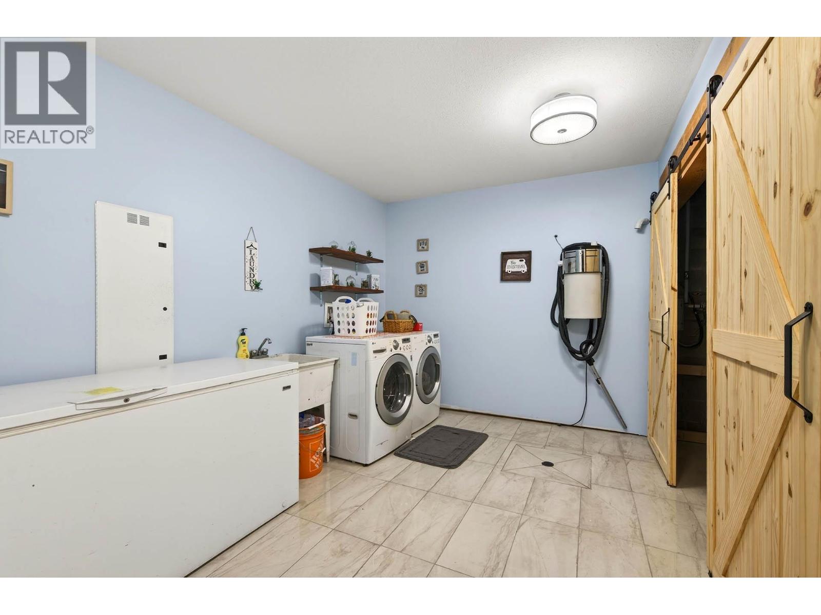 2828 SILVER BIRCH Lane, Kamloops