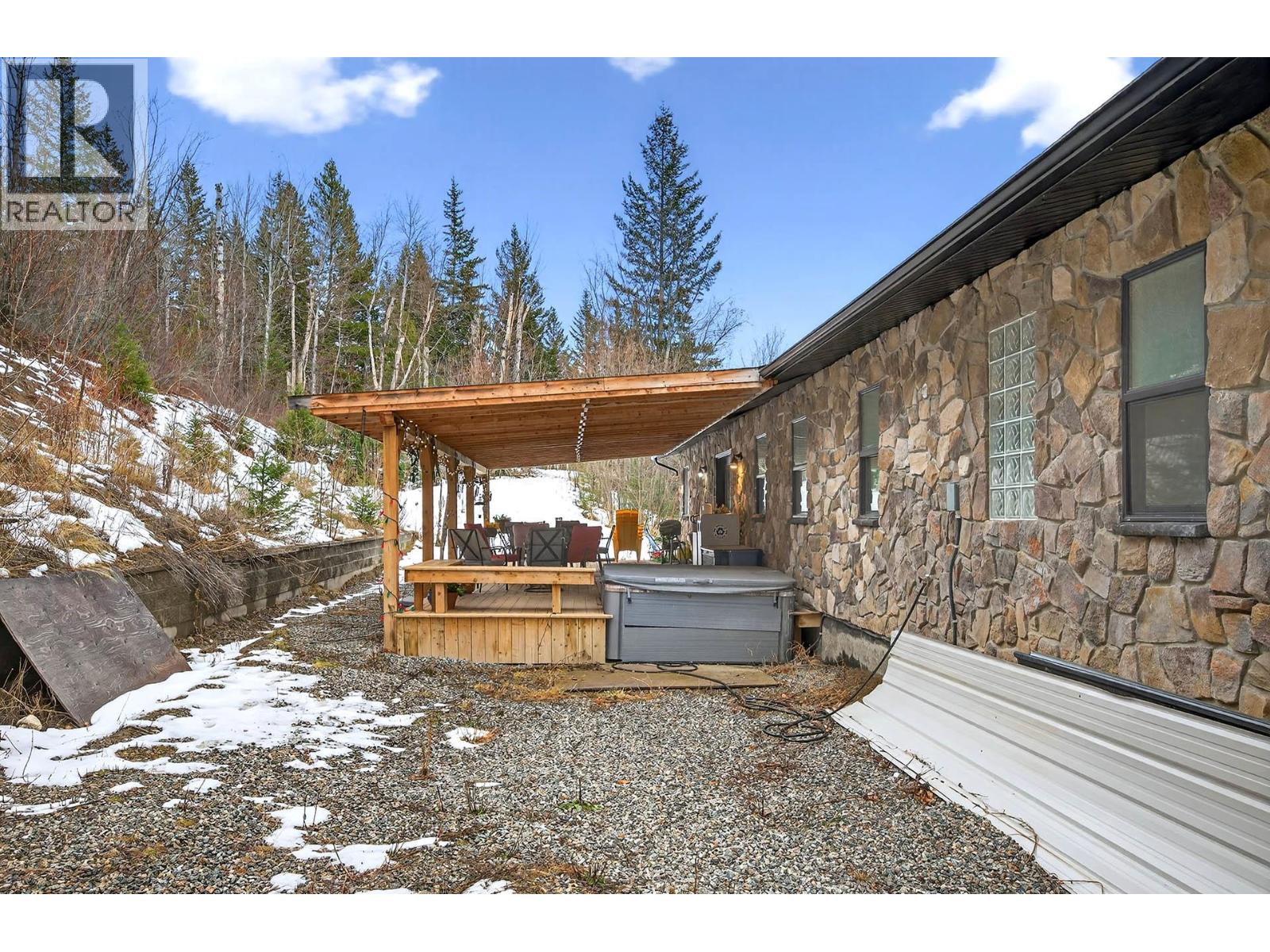 2828 SILVER BIRCH Lane - 65