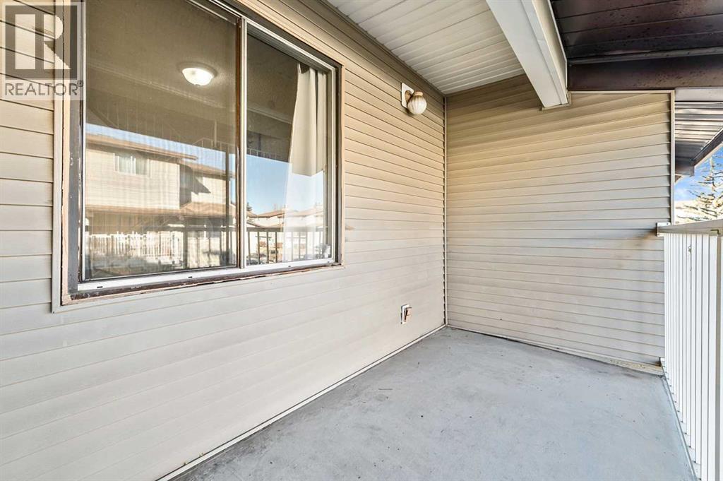 Single Family House for Sale in   Brookpark Drive SW Braeside Calgary 