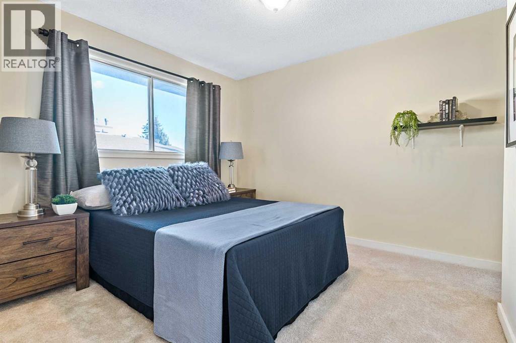 Single Family House for Sale in   Brookpark Drive SW Braeside Calgary 