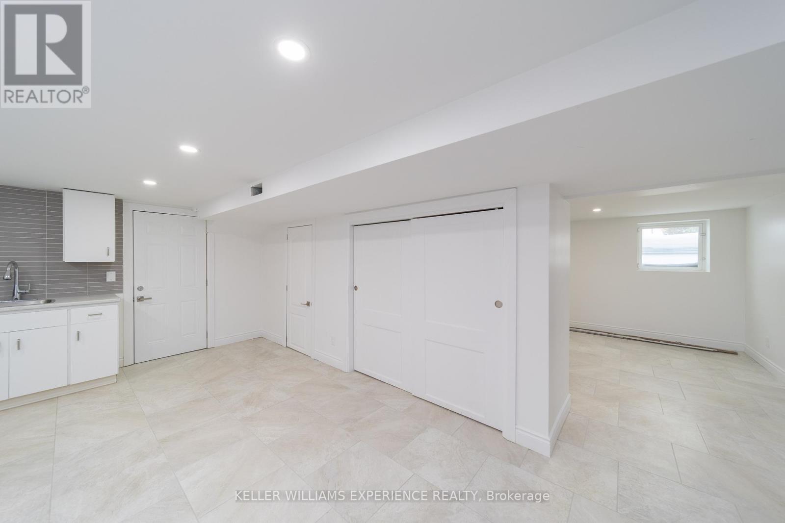 LOWER - 51 DAVIDSON STREET - Photo 4 of 12, Barrie (Wellington), Ontario