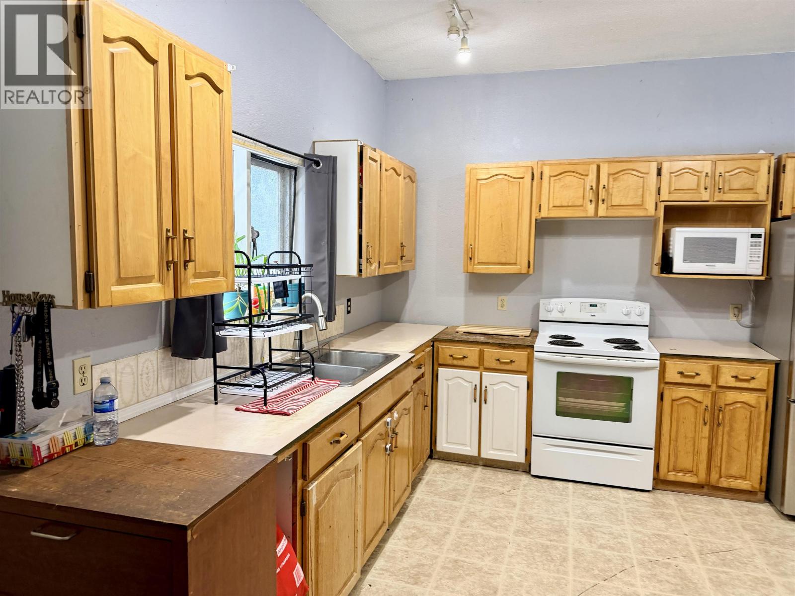 5195 W MEIER ROAD, Cluculz Lake