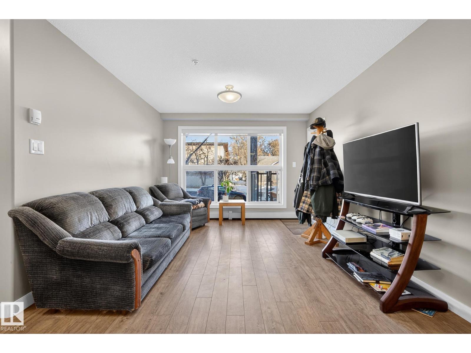 #104 8515 99 ST NW - 12