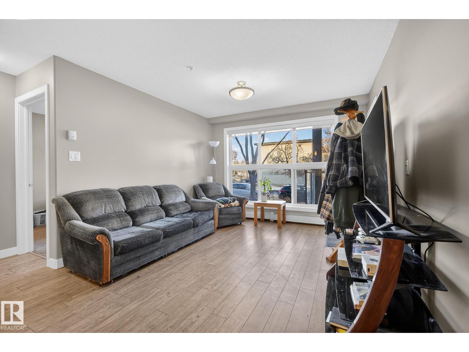 #104 8515 99 ST NW - 13