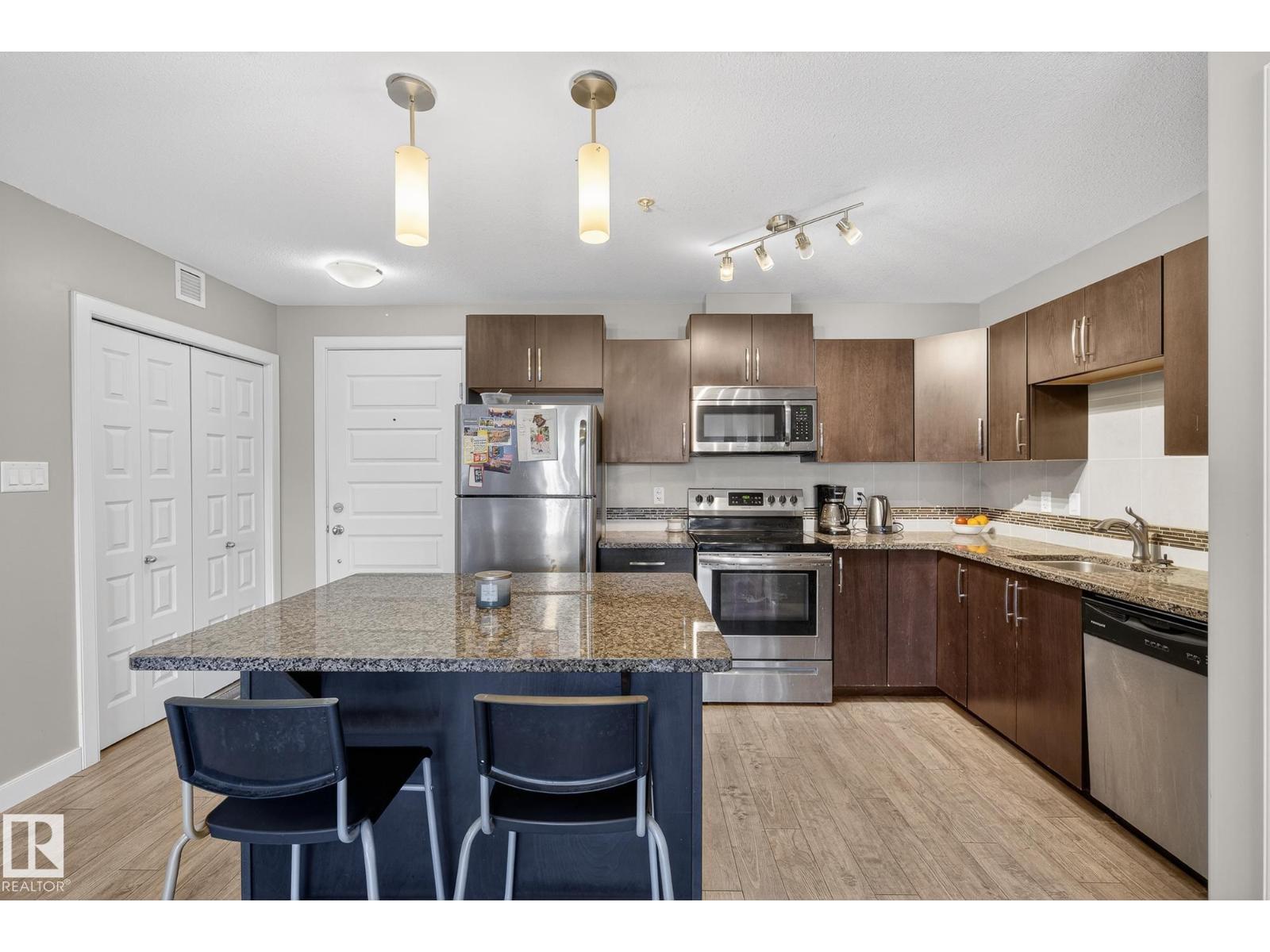 #104 8515 99 ST NW - 7
