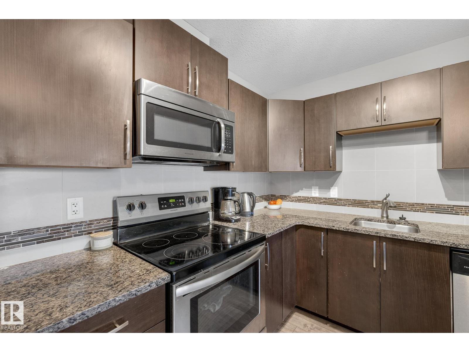 #104 8515 99 ST NW - 9