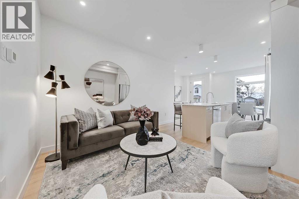 Single Family House for Sale in    Avenue NE Renfrew Calgary 