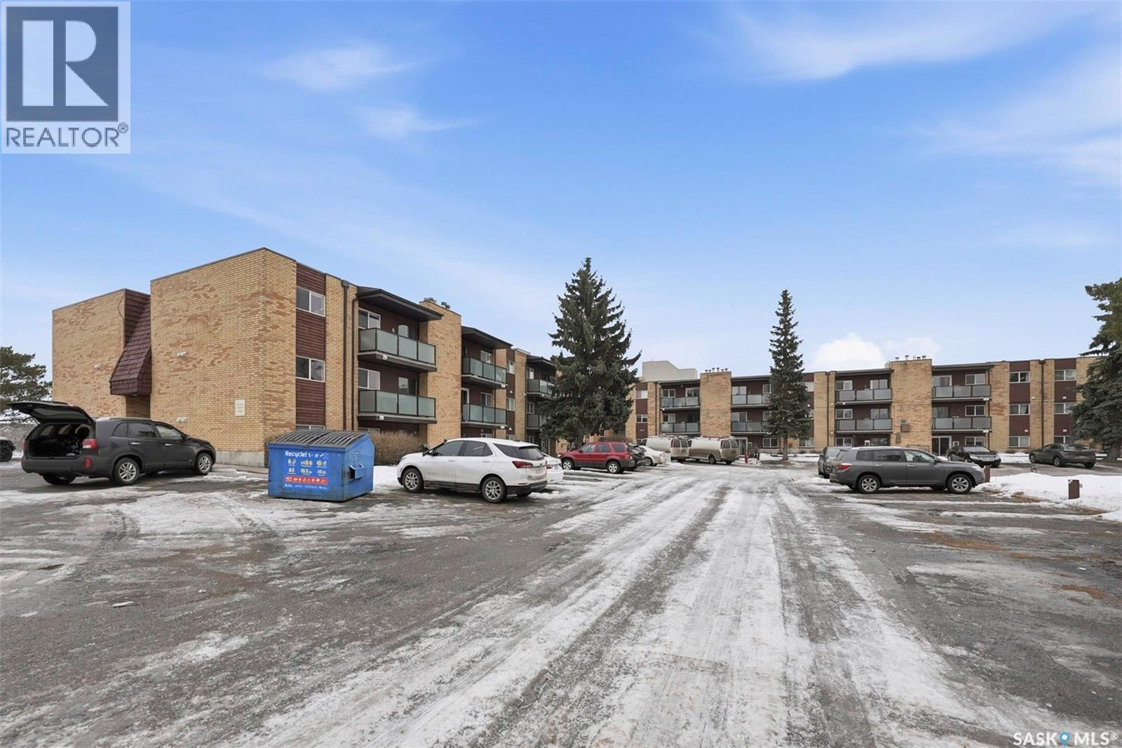 Single Family House Low rise for Sale in   Tait COURT Saskatoon 