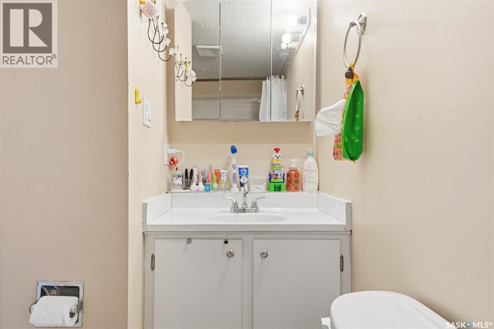 Single Family House Low rise for Sale in   Tait COURT Saskatoon 