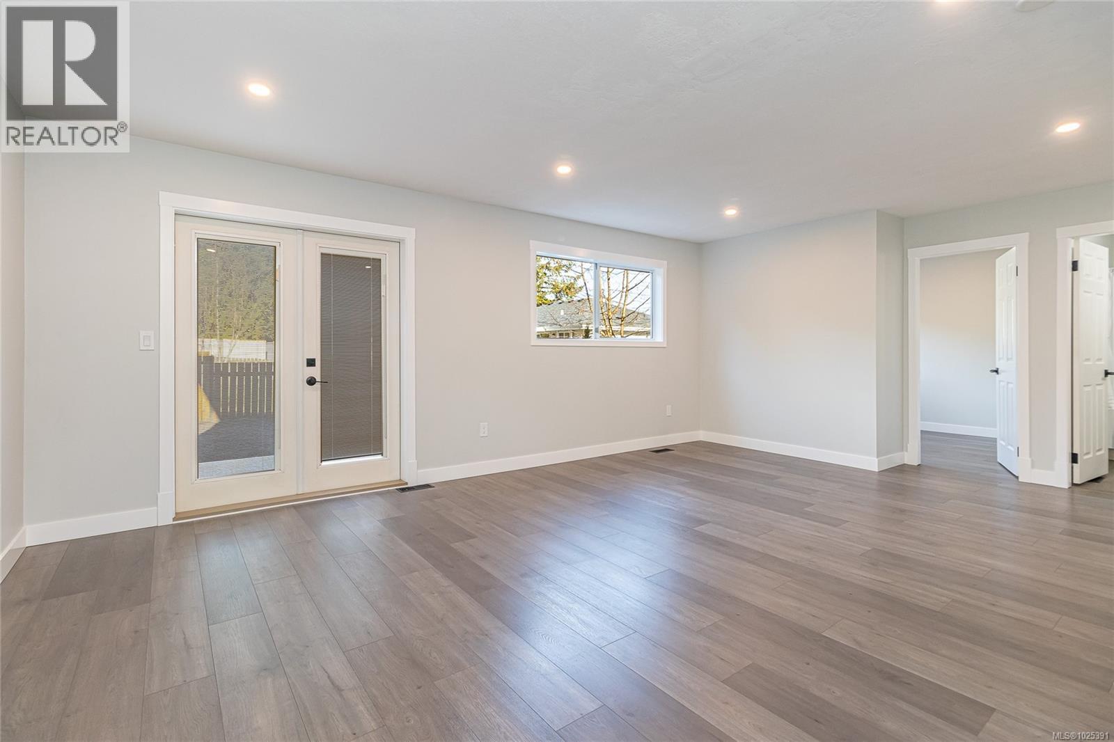 3165 Gibbins Rd, Duncan